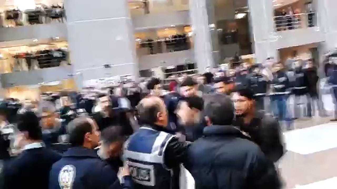 Adliyede arama kavgası