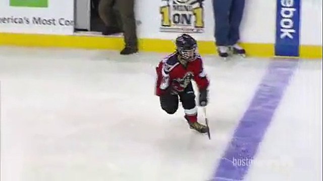 9 year old kid hockey phenom scores amazing goal before Bruins game in penalty shot shooto