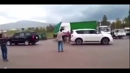Автомобили, кто сильнее- Chevrolet Tahoe vs Nissan Patrol