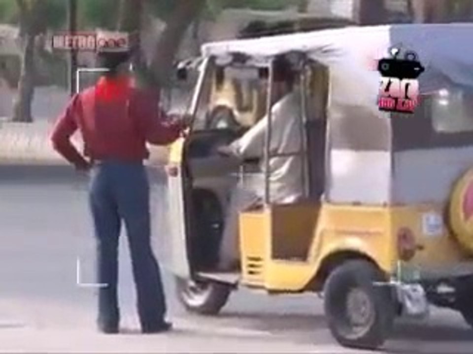 PAKISTAN FUNNY CLIPS 2015 - Rickshaw wala - pakistani funy clips ,pakistani funy clips Unlimited