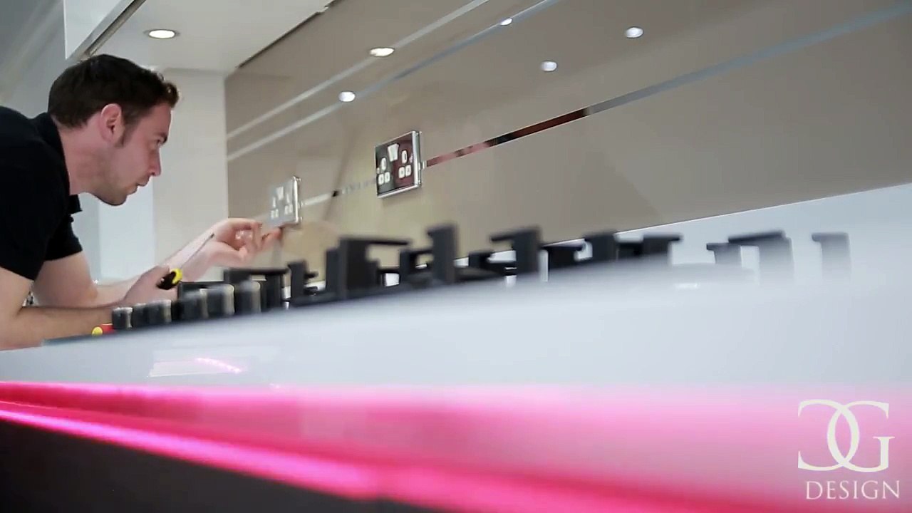 Mirror Striped Designer Glass Kitchen Splashback - CreoGlass