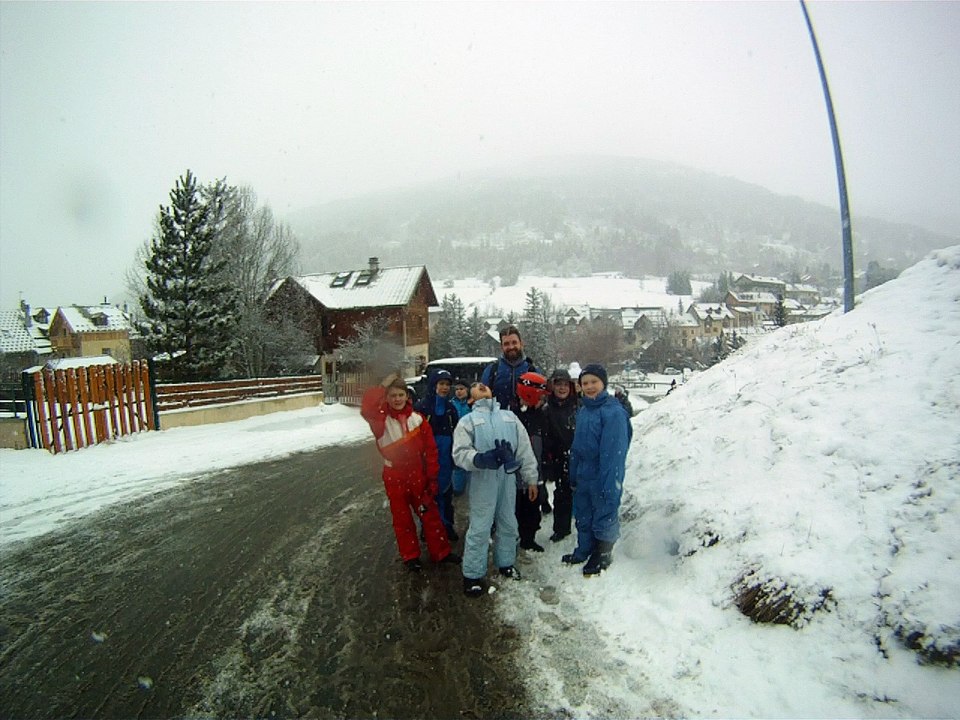 Vers le local à ski