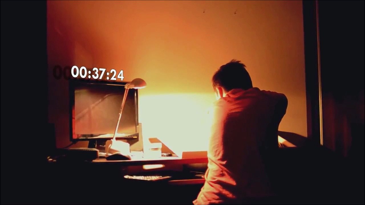 L'incroyable destin de Mariusz Kedzierski, l'artiste sans bras