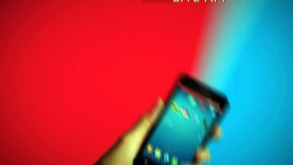 Zlatan Ibrahimovic Takes Away Selfie Clicking Fan s Cap And Autographs It