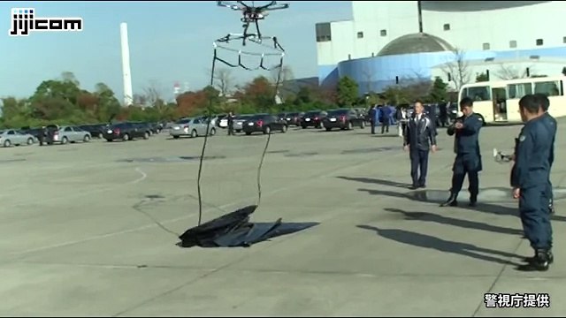 Охотник на Дронов, квадрокоптеры будут ловить