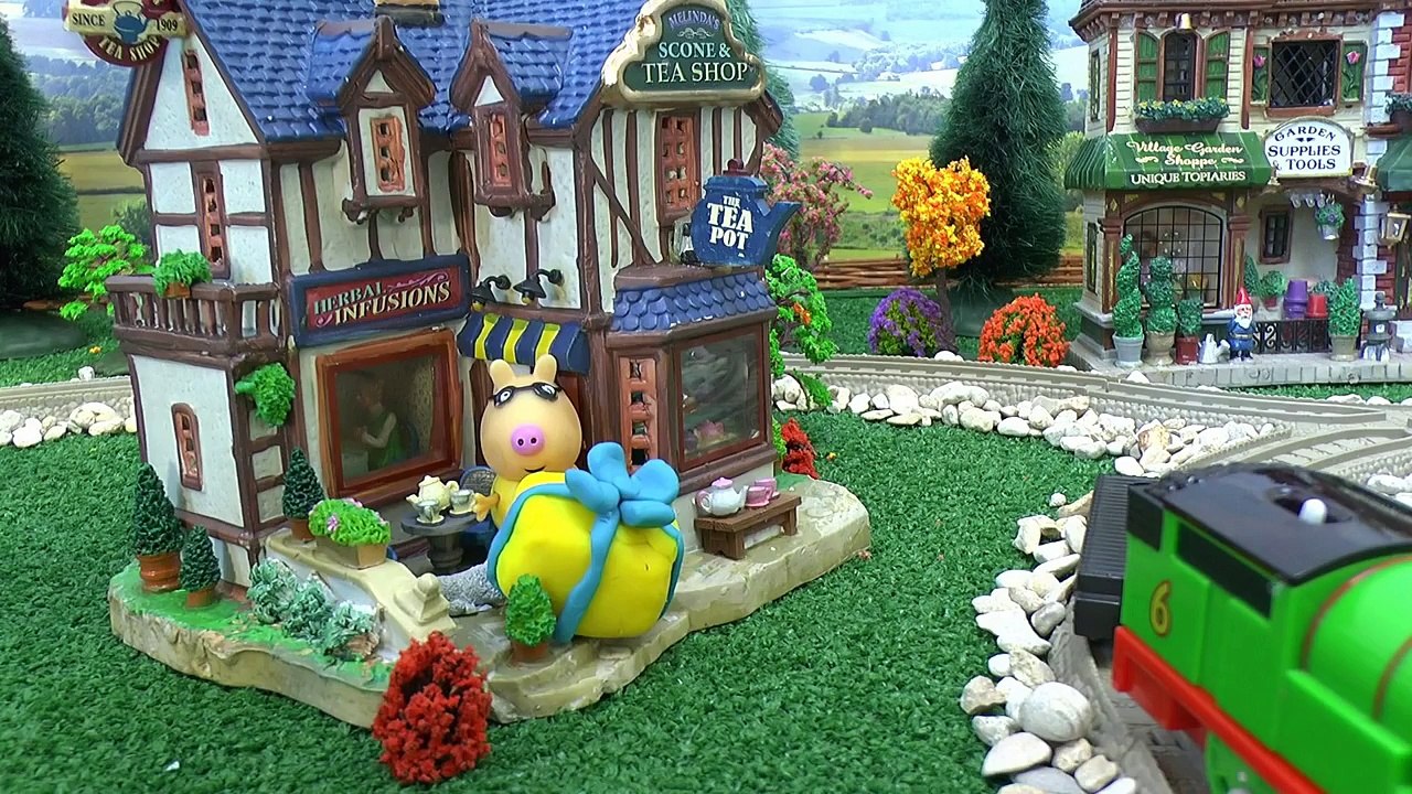 Peppa Pig Play Doh Surprise Toys Thomas The Tank Engine Frozen Princess Disney Toys Pepa P