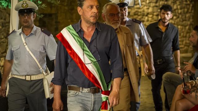 Sergio Castellitto è il Sindaco Pescatore, intervista