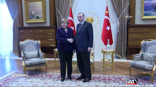 30.000 réfugiés syriens seraient massés à la frontière turque