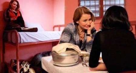 Deniz Seki: Hep Yanlış Adam Sevmek Yüzünden