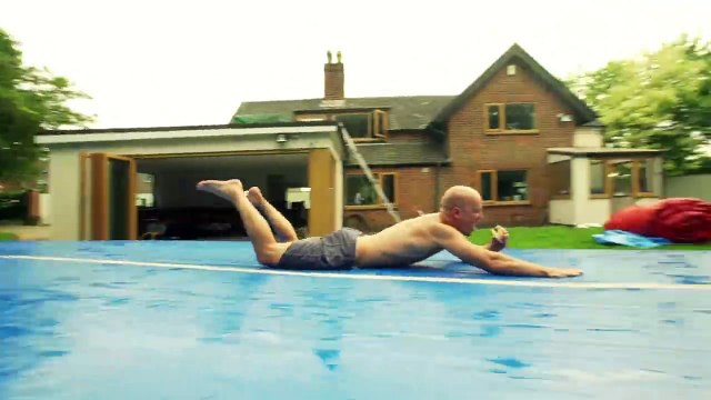 Bu adam tam bir çılgın! İnanılmaz görüntüler...