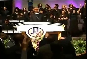 Official Day Praise Break at Perfecting Fellowship International Holy Convocation 2015
