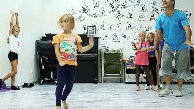 Alt-J - Left Hand Free acrobatics by Sergey Petrov Open Art Studio