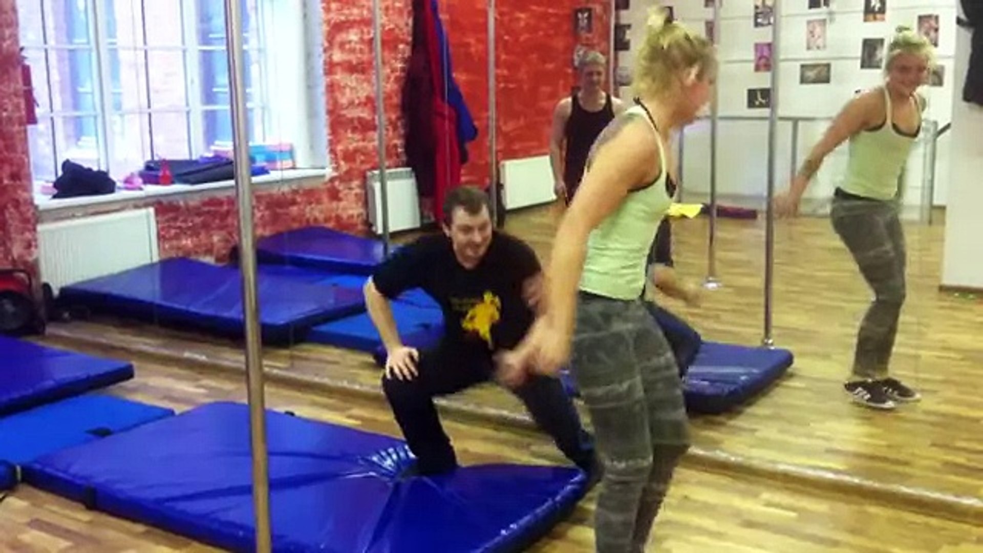 ⁣Акробатика для начинающих