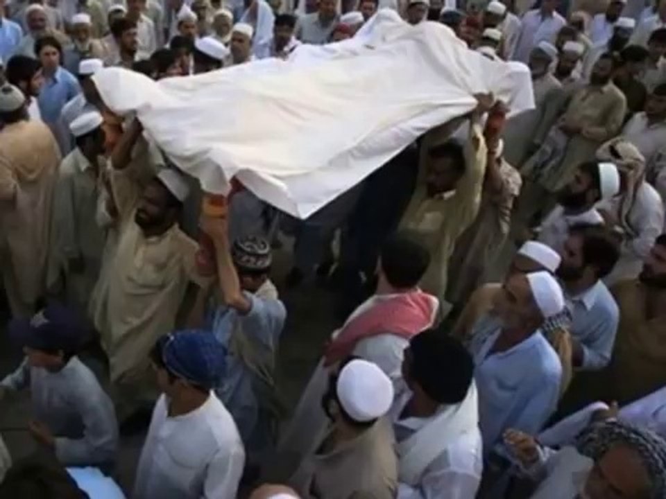 MAA to Maa Hai Beautiful Nazam (poem).mp4