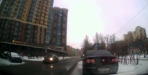 Неадекват на дороге жесть 8 февраля 2016