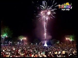 Bắn Pháo Hoa Đón Giao Thừa Năm Bính Thân