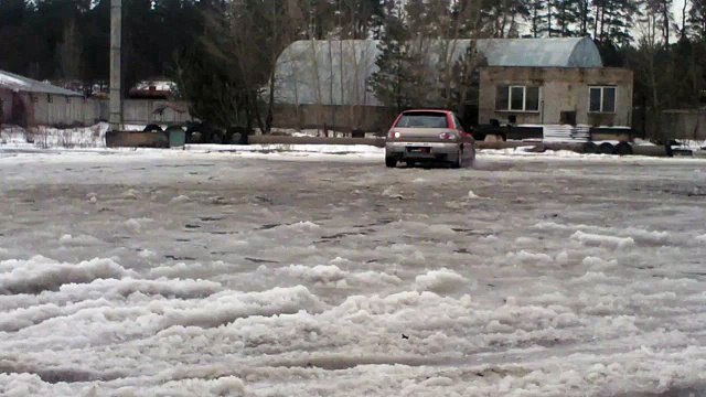 Подарок на 8 марта жене, маме, женщинам (экстремальное вождение) в Киеве. carbon.co.ua