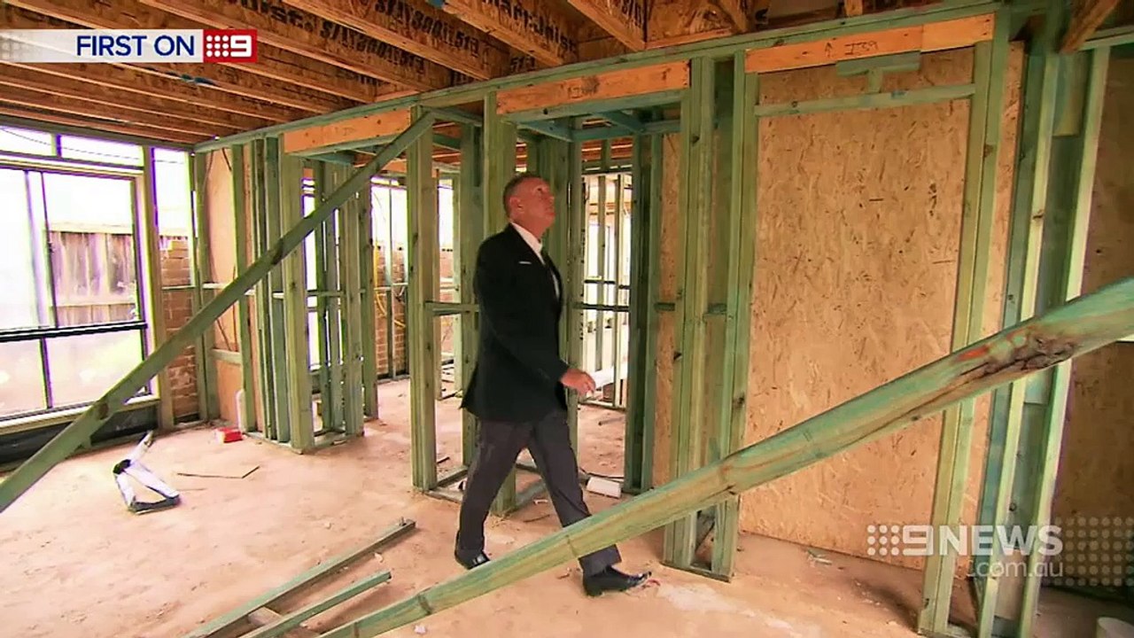 Tradie shortage leaves building sites across NSW behind schedule