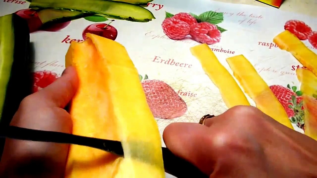 Цветы из моркови и кабачка! Flowers of carrot and zucchini! Decoration of vegetables