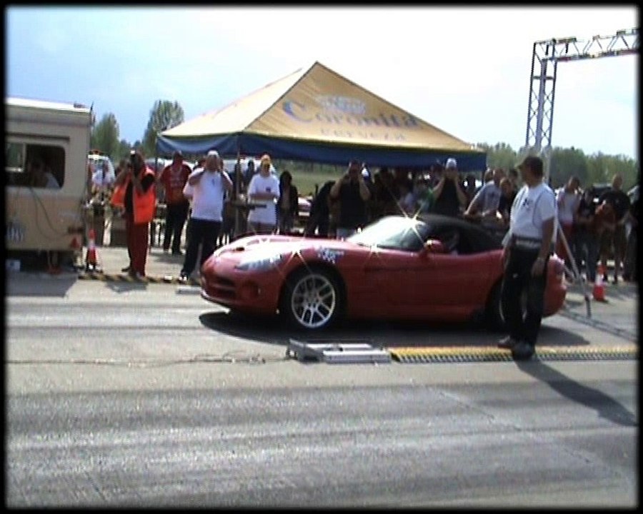Dodge Viper Almost Crash
