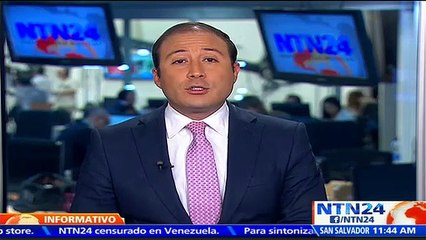 El clima complica el aterrizaje de este avión generando pánico en sus tripulantes