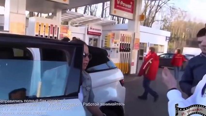 Автомобильные приколы с девушками