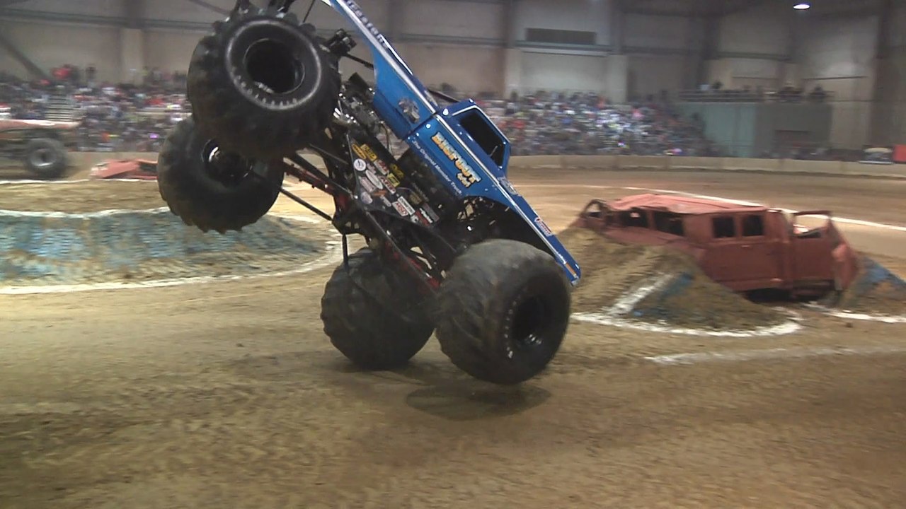 Monster Truck National kick up the Dirt inDuQuoin Highlights- 2015