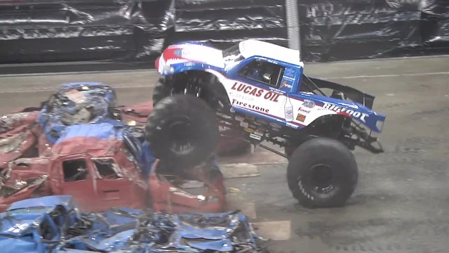 Chicago hosts the Lucas Oil Monster Truck Nationals - 2015