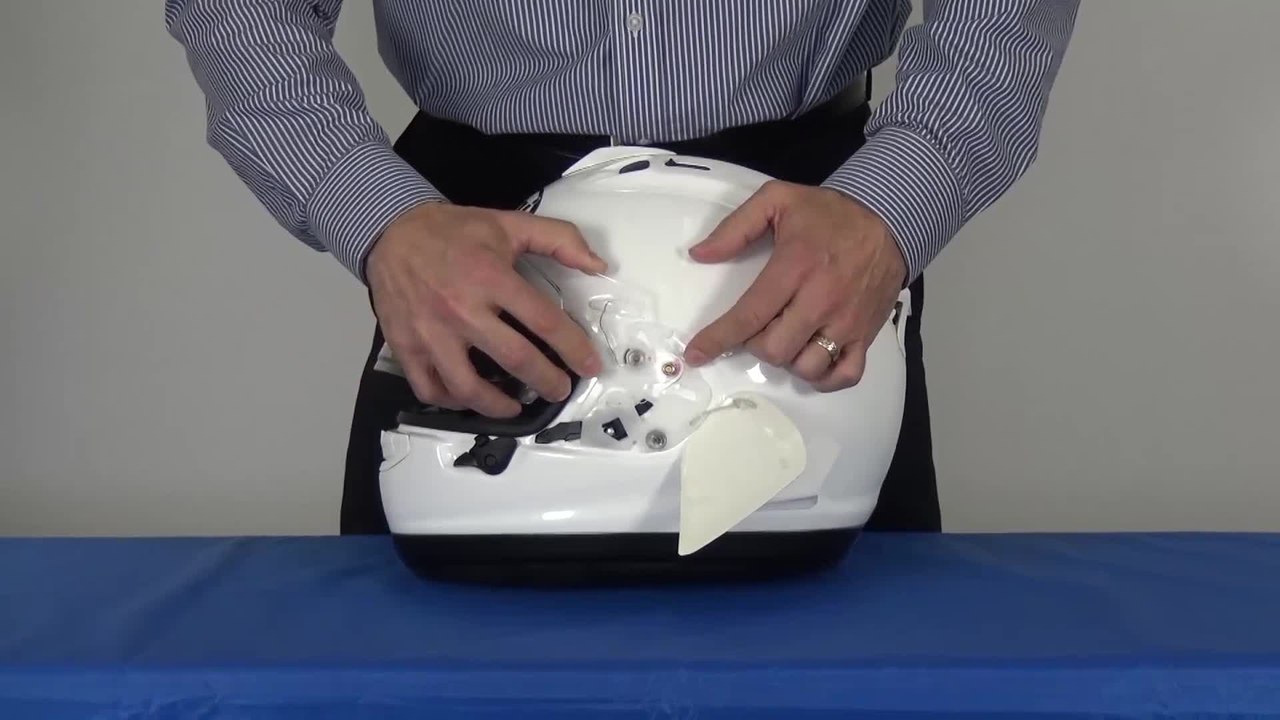 How-To: Removing & Installing Arai's New Corsair-X Shield
