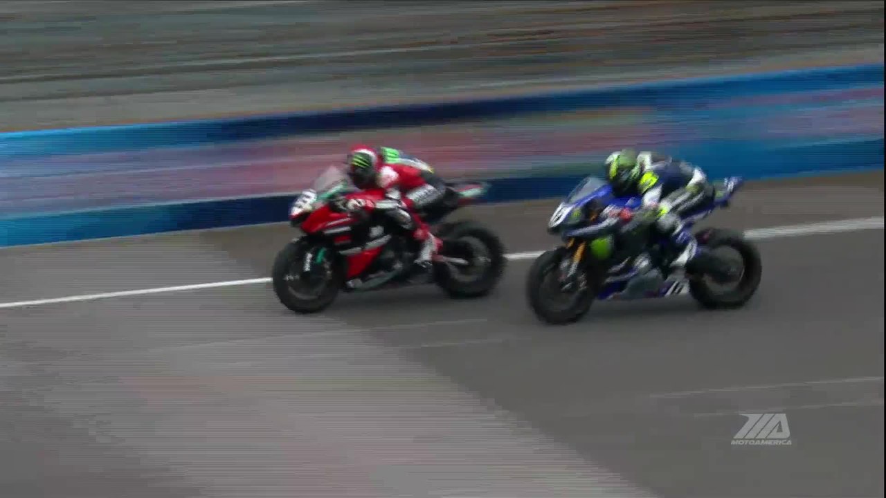 MotoAmerica: Superbike Race Highlights from Indy