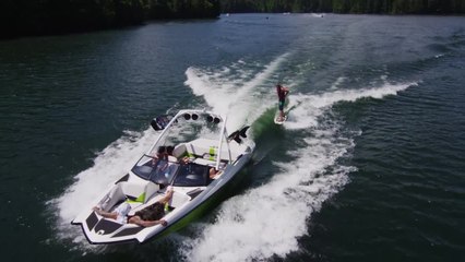 WATERSKI Top 3: 2014 Axis A22