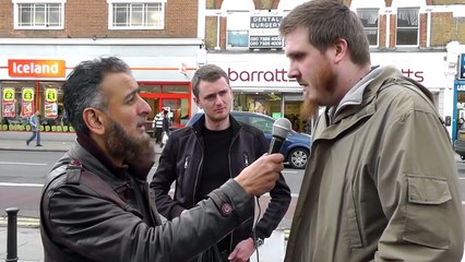 Christian sees Prophet Muhammad (p.b.u.h.) in Dream & Converts! Amazing Description of RasulAllah.