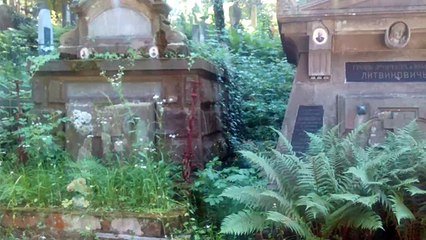 Лычаковское кладбище: история и интересные места