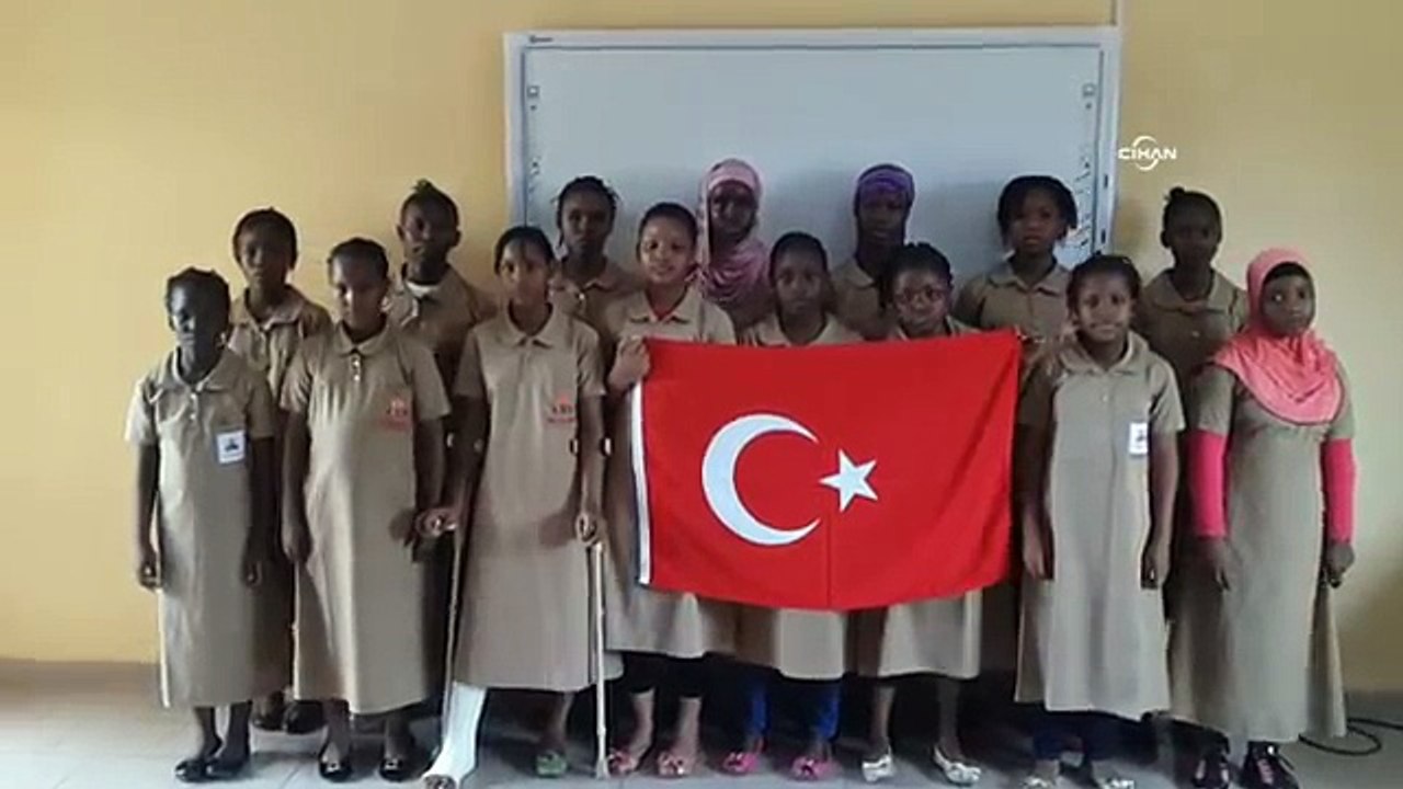 Gineli öğrencilerden muhteşem Çanakkale Türküsü yorumu