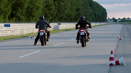 BMW Dynamic Brake Lights Demo