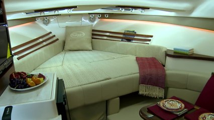 Grady White 330 Express