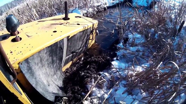 ДТ-75. Пока не утопил - не успокоился