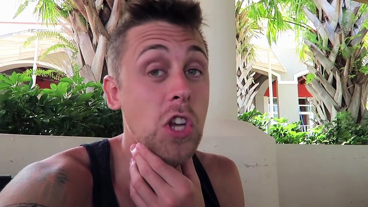 BOOB SLIP PRANK!!