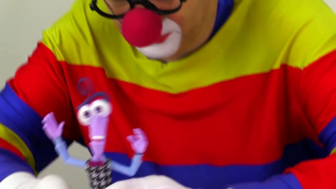 Çocuklar için eğlenceli film - Palyaço Dima - Disney oyuncakları