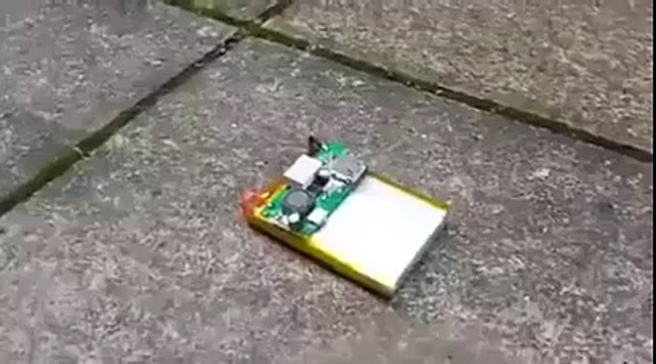 Destruction Power Of a Mobile Battery 2016 (Global BuzZ ®)