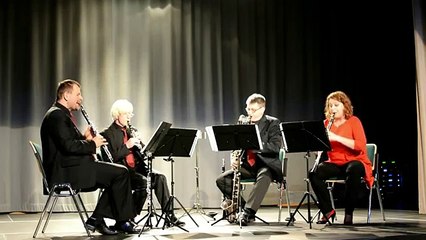 Tańce starowęgierskie (fragment) - Poco Leggero (1024p FULL HD)