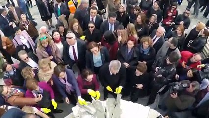 En acı duvarı kadınlar ördü: Öldürülen 1169 kadının adının yazıldığı anıt duvar