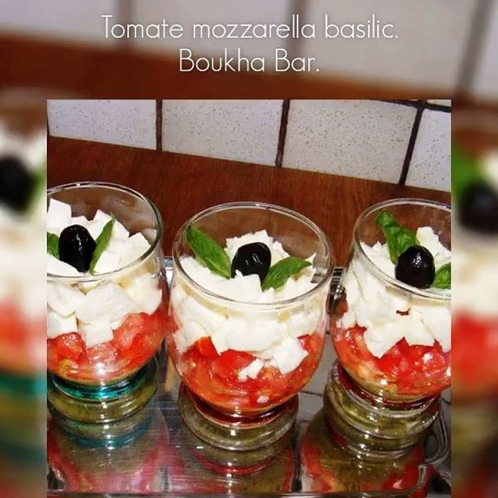 l'apéritif à base de tomates.