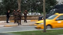 Özel Harekât polislerini alarma geçiren bomba paniği