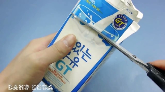 Trò chơi làm bánh thạch lồng hình trái tim màu xanh rất đẹp cho các bé xem