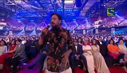 OMG Fight Between Shahrukh Khan and Irfan Khan in Awards Function