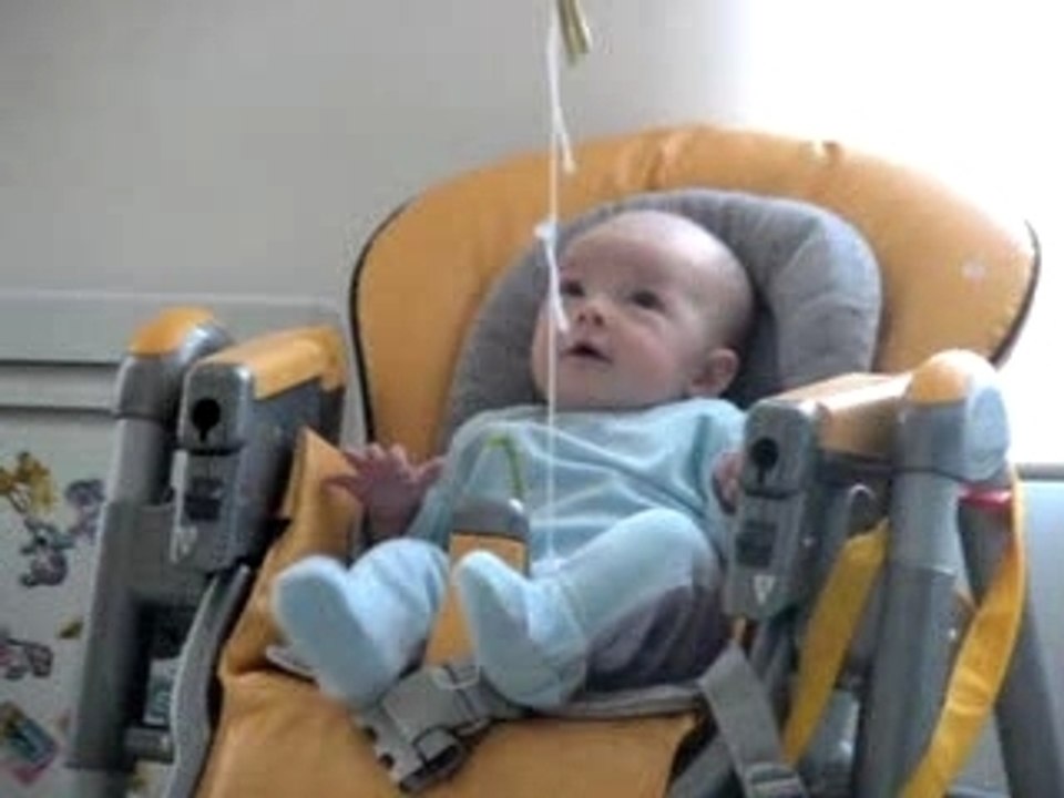 Mahina joue au ballon