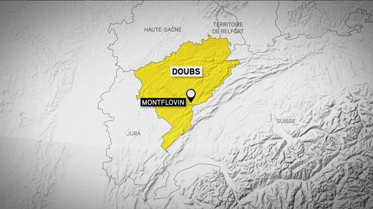 Accident d'un car dans le Doubs : une "sortie de route" selon la préfecture
