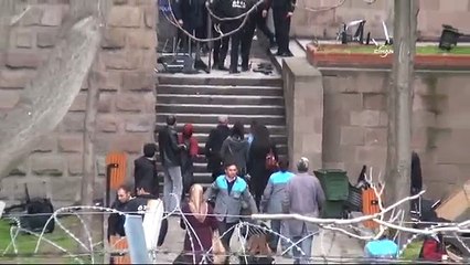 Ankara Üniversitesinde silahlı, taşlı sopalı kavga: 1 kişi silahla yaralandı