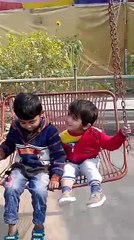 علی جان اپنے چاچو اور کزن کے ساتھ البقا ہوٹل ساہیوال میں انجوائے کرتے ہوئے